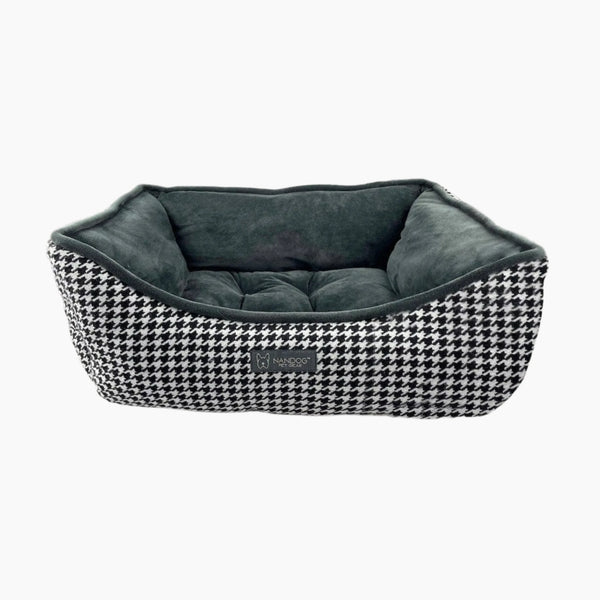 NANDOG Houndstooth Micro Plush Reversible Pet Bed